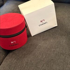 CHANEL No.1 White Box with Red and Black Text